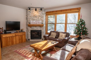 8750 Trappers Crossing condo